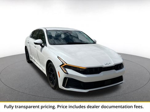 Used 2025 Kia K5 LXS FWD image 1