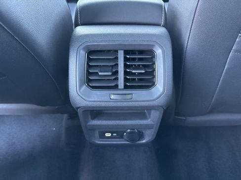 Used 2021 Volkswagen Tiguan SE R-Line w/ 3rd Row Seat Package image 26