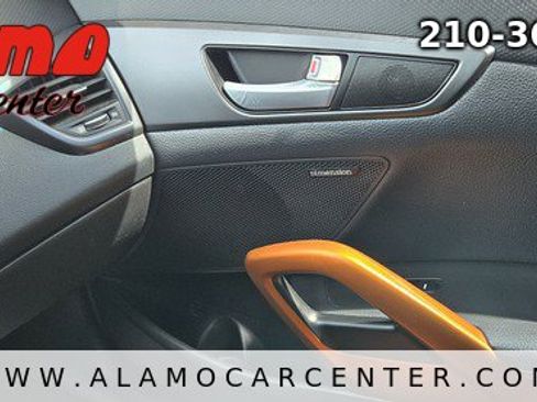 Used 2016 Hyundai Veloster Turbo image 37