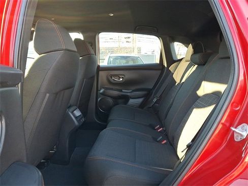 Used 2023 Honda HR-V Sport image 10
