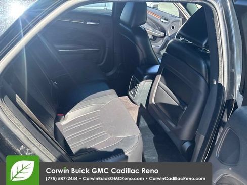 Used 2015 Chrysler 300 C Platinum w/ Harman/Kardon Audio Group AWD/4WD image 23