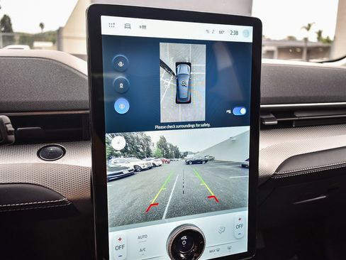 Used 2023 Ford Mustang Mach-E Select image 22