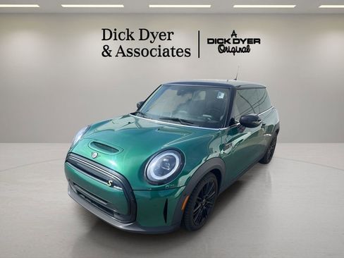 Used 2022 MINI Cooper SE image 9