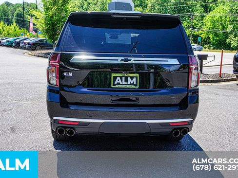 Used 2023 Chevrolet Suburban High Country AWD/4WD image 11