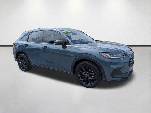 Used 2025 Honda HR-V Sport image 1
