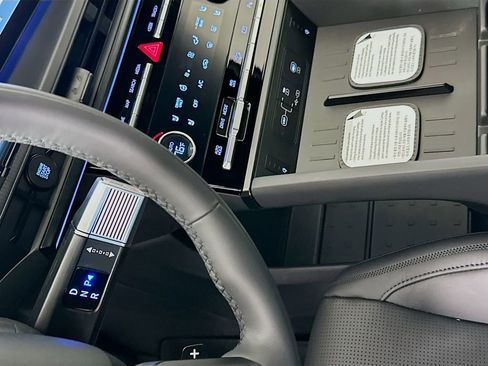 New 2026 Hyundai Santa Fe Calligraphy image 15