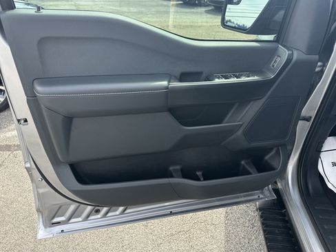 Used 2021 Ford F150 XL w/ STX Appearance Package RWD image 10
