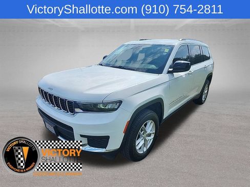 Certified 2022 Jeep Grand Cherokee L Laredo w/ Luxury Tech Group I AWD/4WD image 17
