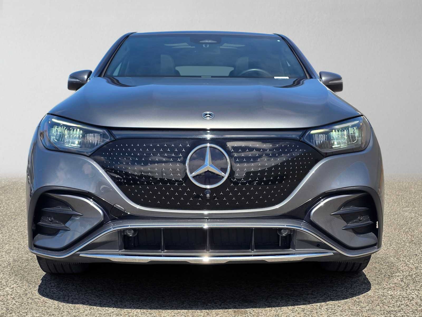 Used 2023 Mercedes-Benz EQE 350+ SUV w/ AMG Line Exterior Package image 9