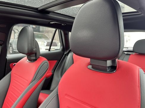 Used 2024 Mercedes-Benz GLC 43 AMG 4MATIC image 22