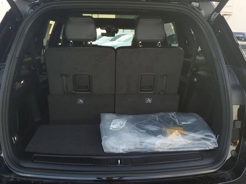 New 2026 Jeep Grand Cherokee L Limited image 10