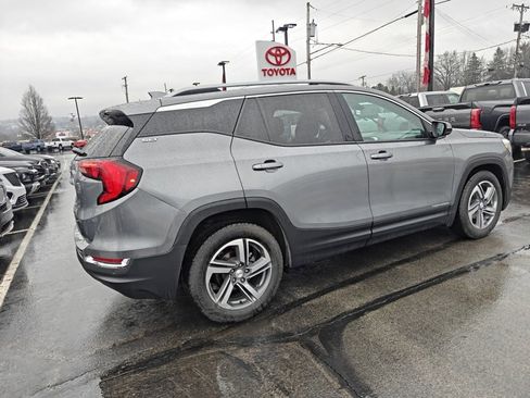 Used 2019 GMC Terrain SLT w/ Preferred Package image 2