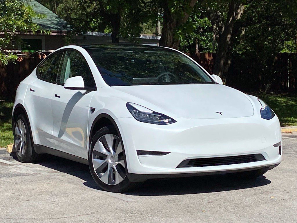 Used 2023 Tesla Model Y Long Range AWD/4WD image 7