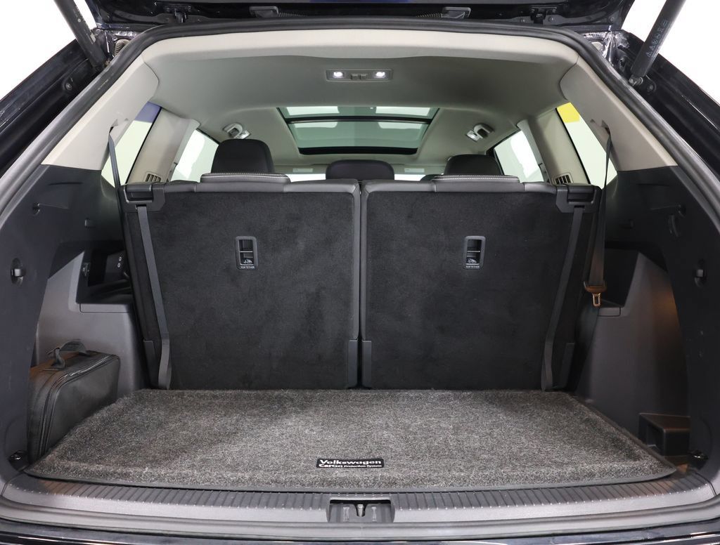 Certified 2023 Volkswagen Atlas SE w/ Panoramic Sunroof Package AWD/4WD image 29