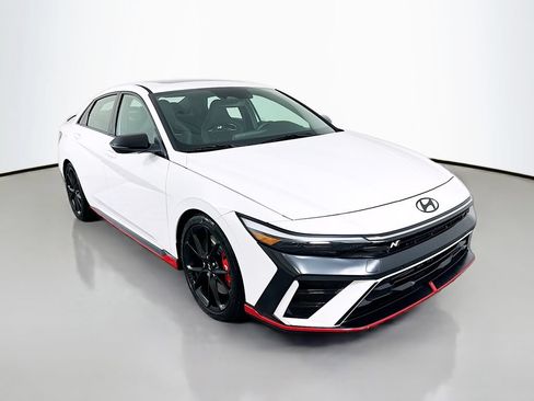 Certified 2026 Hyundai Elantra N FWD image 3