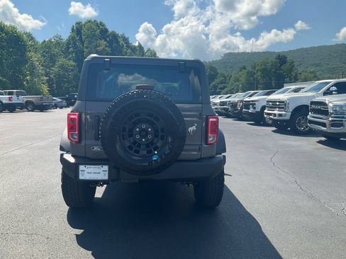 New 2026 Ford Bronco 4-Door w/ Sasquatch Package AWD/4WD image 6
