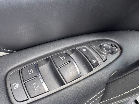 Used 2020 INFINITI QX80 Limited w/ All-Season Package AWD/4WD image 32