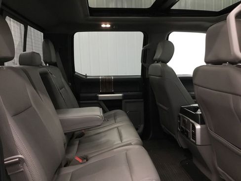 Used 2018 Ford F150 Lariat w/ Equipment Group 502A Luxury image 20