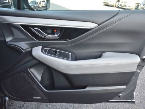 Used 2022 Subaru Outback Limited image 48