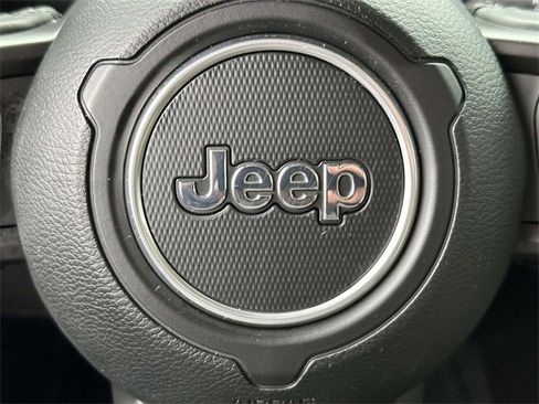 Certified 2023 Jeep Wrangler Willys image 29