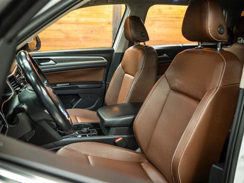 Used 2021 Volkswagen Atlas SEL image 10