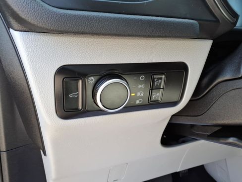 Used 2024 Ford Escape Active w/ Tech Pack #1 AWD/4WD image 15