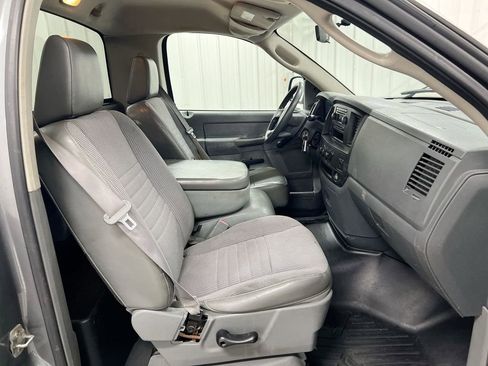 Used 2007 Dodge Ram 1500 Truck ST w/ V6 Value Group RWD image 19