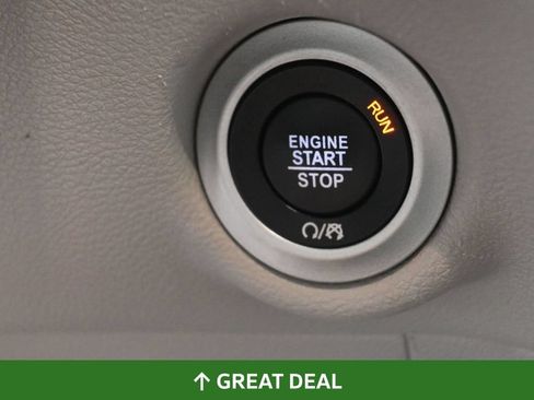 Used 2023 Chrysler Voyager LX FWD image 27