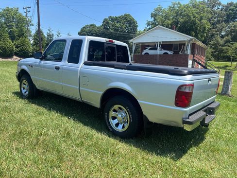 Used 2002 Ford Ranger XLT RWD image 2