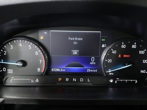 Used 2023 Ford Explorer XLT w/ Equipment Group 202A image 4