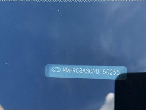 Used 2022 Hyundai Venue Limited FWD image 37