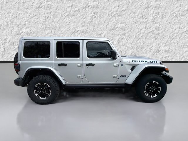 Used 2024 Jeep Wrangler Unlimited Rubicon 4xe AWD/4WD image 2