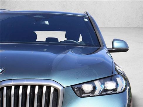 Used 2026 BMW X5 xDrive40i AWD/4WD image 2