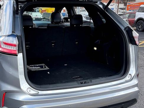 Used 2023 Ford Edge ST-Line w/ Class II Trailer Tow Package AWD/4WD image 25