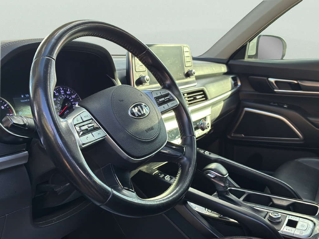 Used 2021 Kia Telluride S FWD image 27