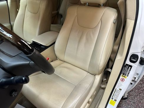 Used 2013 Lexus RX 350 AWD w/ Navigation Pkg image 20