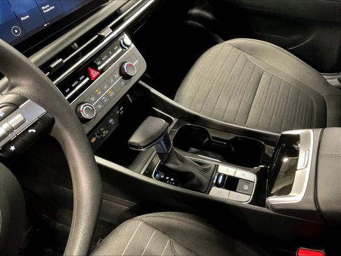 Certified 2026 Hyundai Santa Cruz SE AWD/4WD image 13