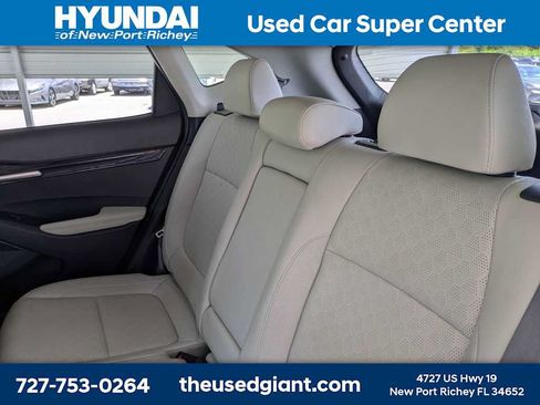 Used 2023 Kia Seltos EX AWD/4WD image 14