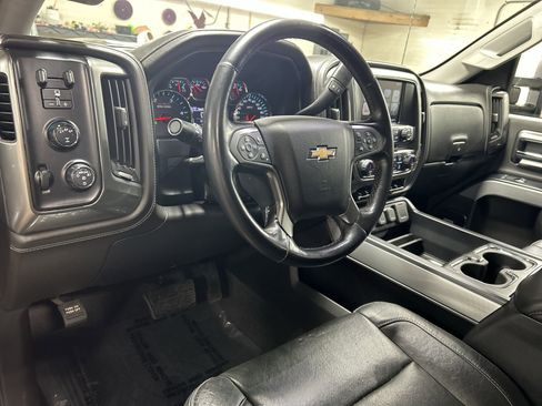 Used 2019 Chevrolet Silverado 2500 LTZ w/ Duramax Plus Package AWD/4WD image 11