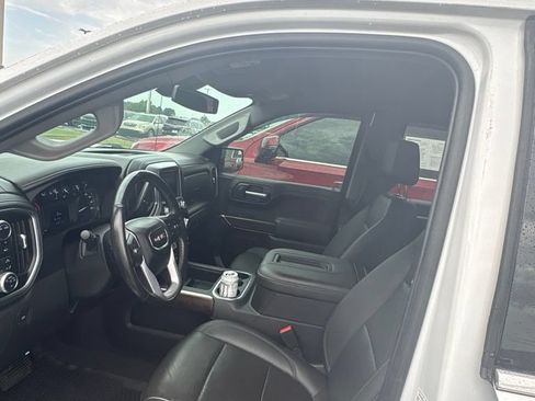 Used 2022 GMC Sierra 1500 SLT w/ SLT Premium Package AWD/4WD image 12