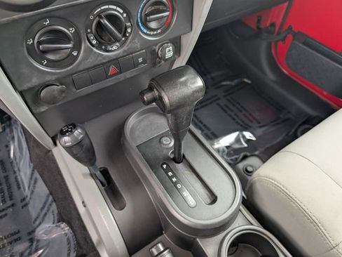 Used 2008 Jeep Wrangler X image 4