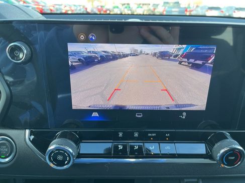 New 2026 Chevrolet Colorado W/T image 17