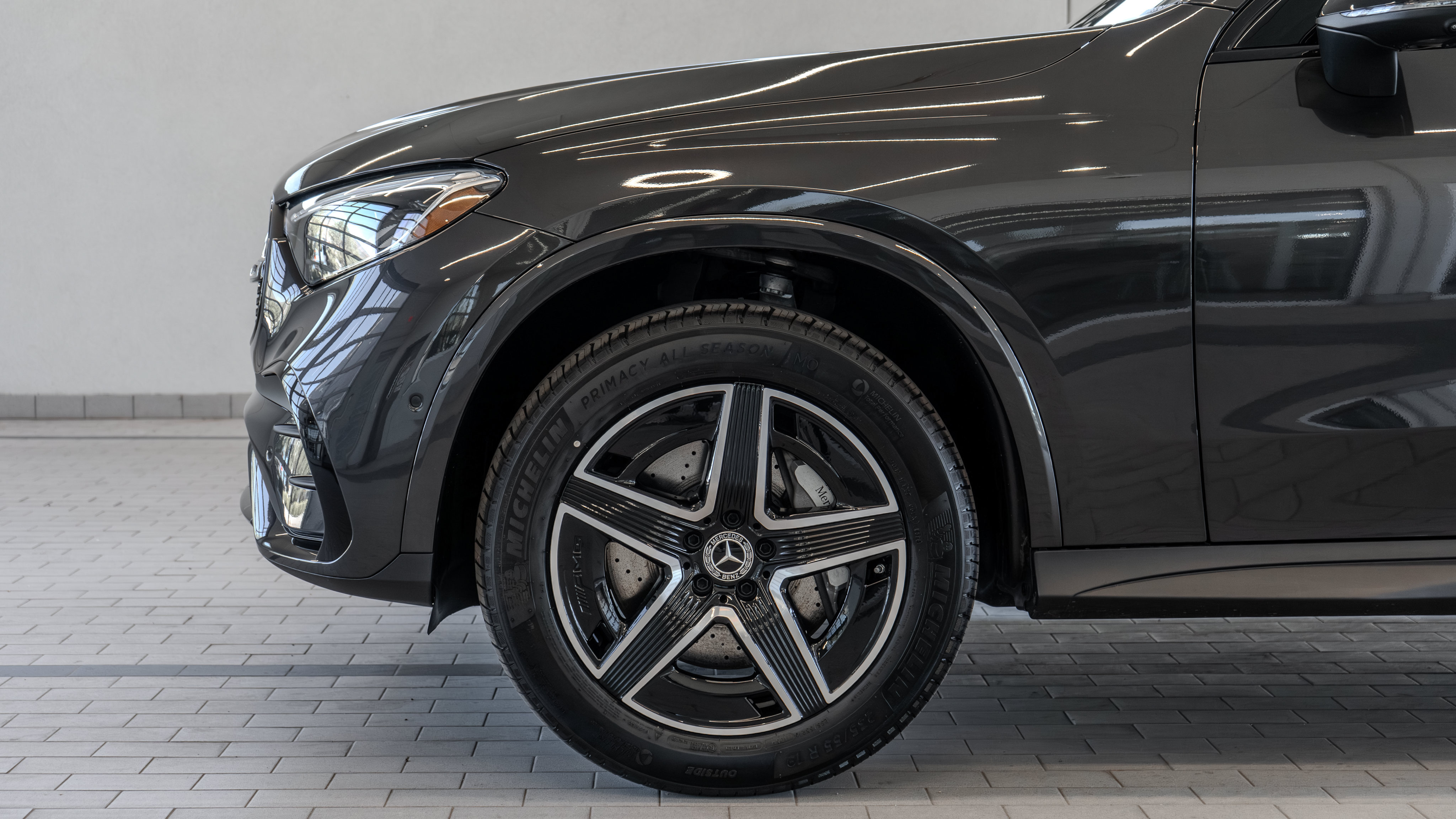 Certified 2026 Mercedes-Benz GLC 300 4MATIC image 4