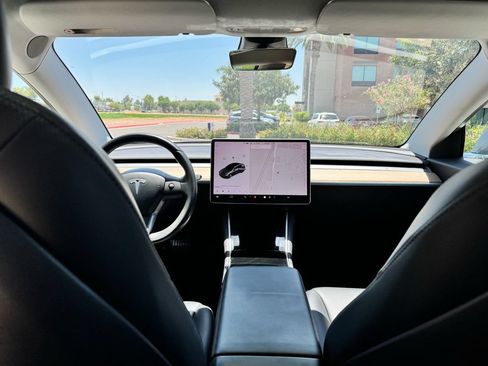 Used 2019 Tesla Model 3 Long Range AWD/4WD image 11