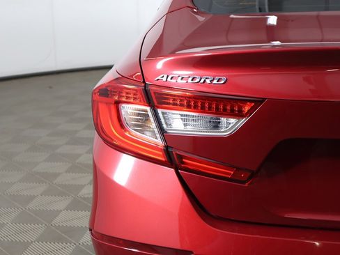Used 2018 Honda Accord LX image 12