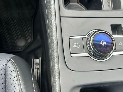 New 2026 Volkswagen Tiguan SE AWD/4WD image 57