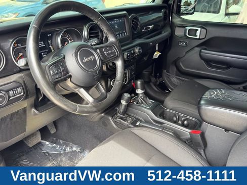 Used 2022 Jeep Wrangler Unlimited Sport AWD/4WD image 10