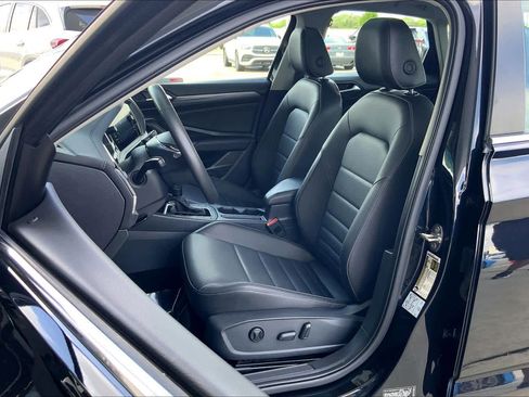 Used 2021 Volkswagen Jetta SEL image 8