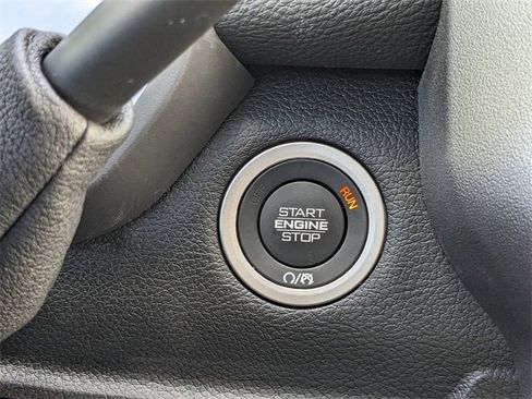 New 2025 RAM 2500 Laramie image 28