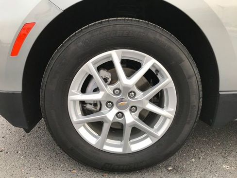 Used 2023 Chevrolet Equinox LS w/ LS Convenience Package image 20